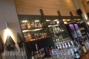 Zak_food_in_Caf? and Bar___Kalamaria