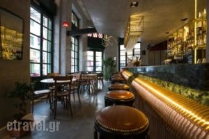 Zampano_food_in_Restaurant___Athina